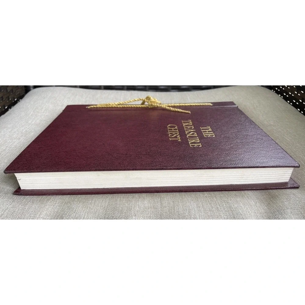 The Treasure Chest Charles L. Wallis 1965 Hardcover Book Vintage Inspirational